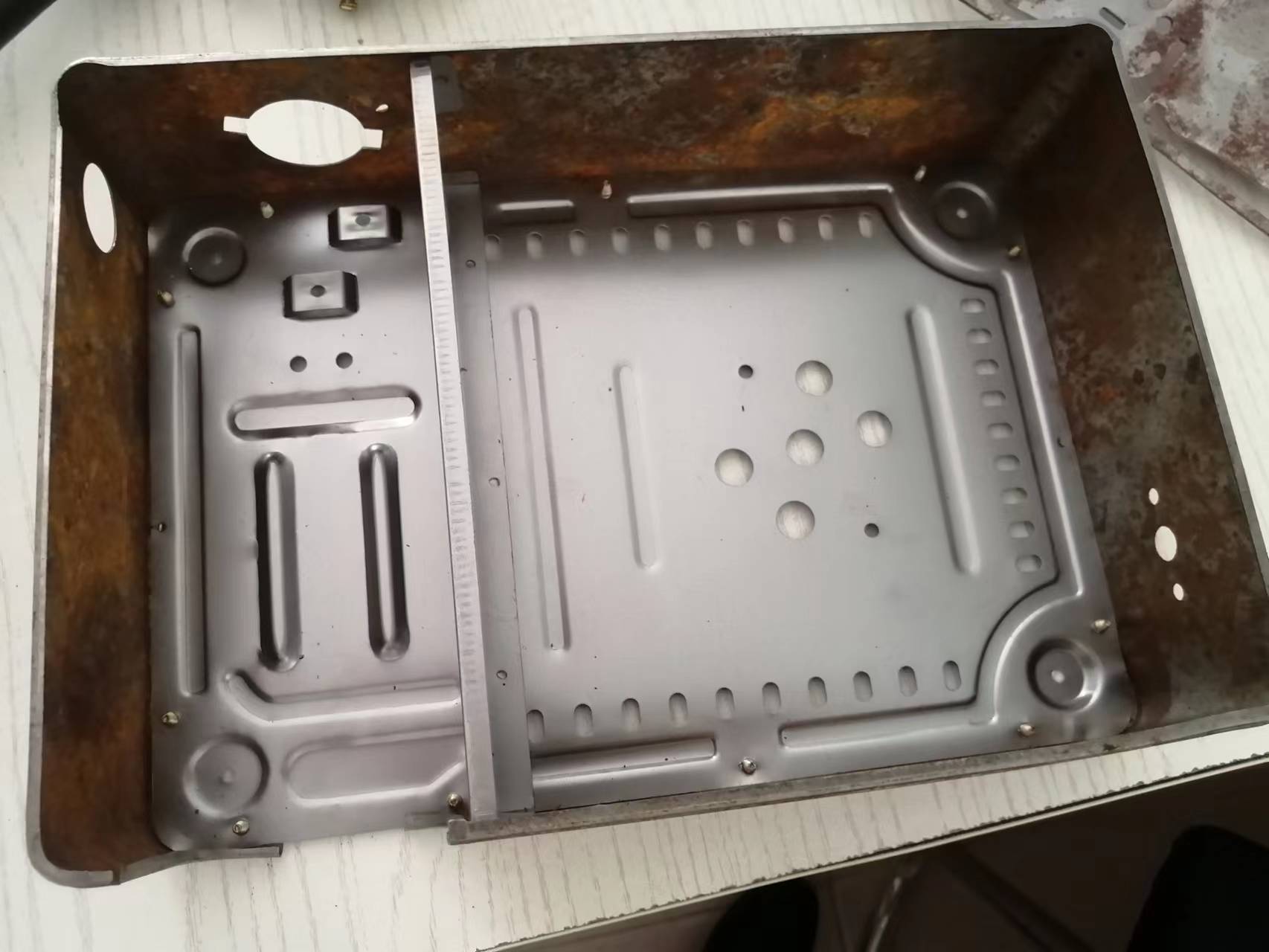 各类五金连续模设计