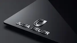 JULIA HEUER-男鞋服装<hl>logo</hl>设计