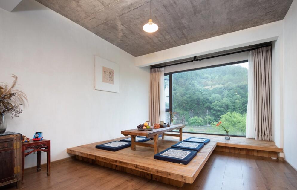 辉度空间