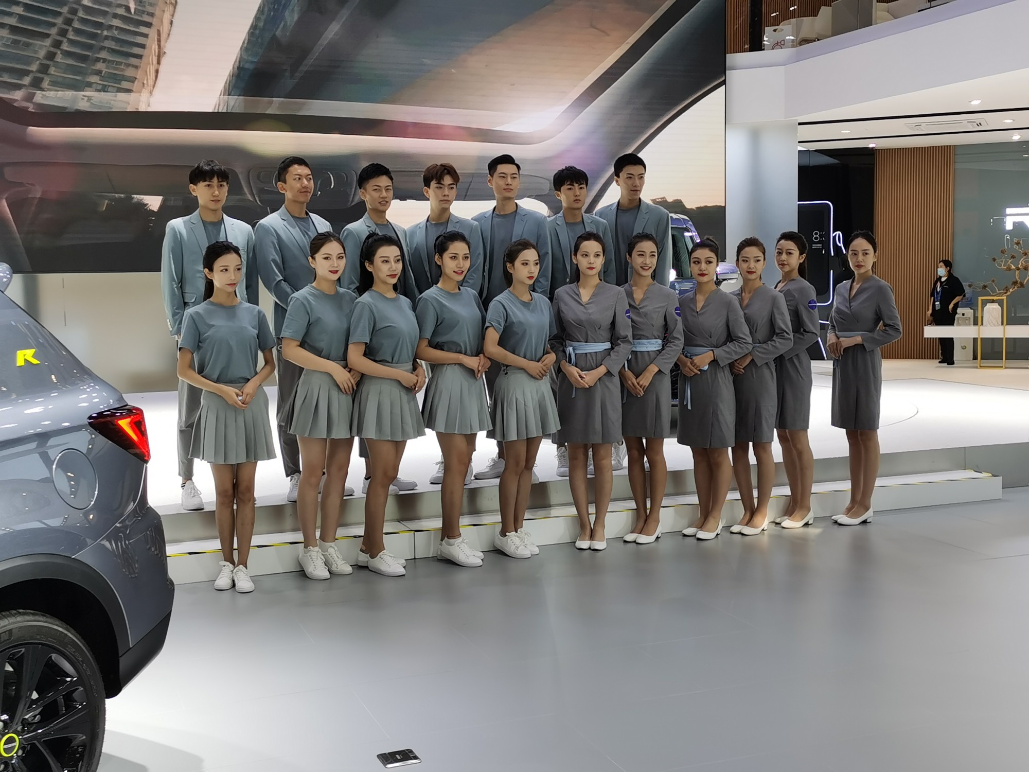 提供大學(xué)生兼職，禮儀模特，兼職活動(dòng)，小時(shí)工，活動(dòng)主持