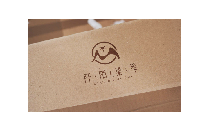 洛洛鑫品牌設(shè)計全案